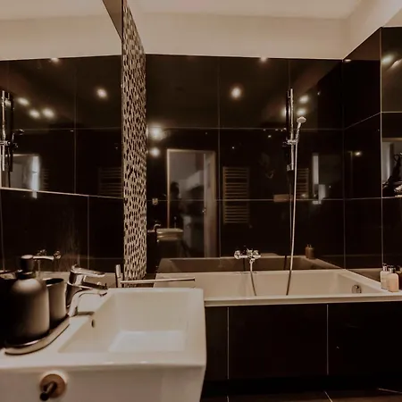 Apartment Golden Pearl - Main Square, 100 Sqm, 4 Krakow