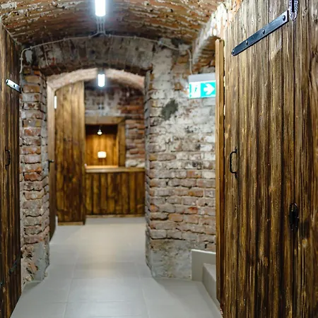 Апартаменты Old Town Ac Main Raiway Station