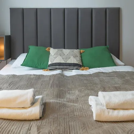Apartment Staszica 7 Krakow
