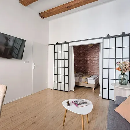 Urban Nest Szewska 21 Apartament *