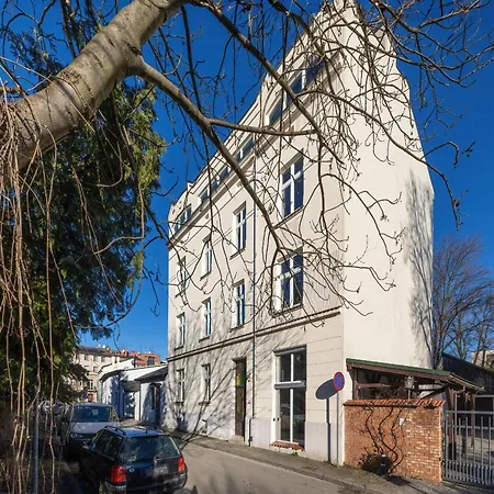 Apartament Przyszlosci Z Dwiema Sypialniami W Krakowie By Renters * Krakow