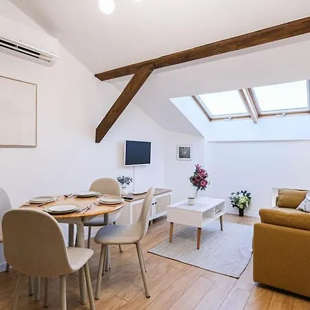 Cozy Loft Under The Wawel Sky Apartment *