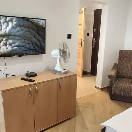 Jerzmanowskiego Apartment