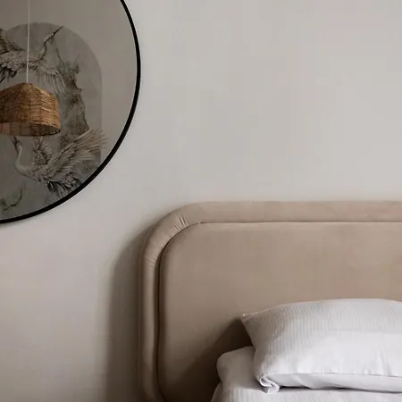 Comfort - By Upstairs Apartament