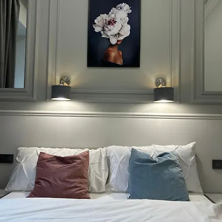 Vintage Charm In Old Town Jozefa Sarego A Apartment Krakow