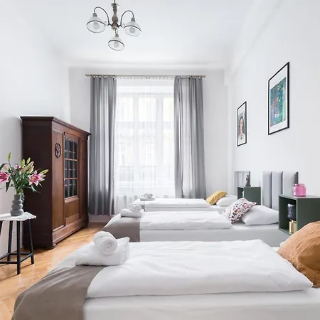 Apartment Friendhouse Starovislna