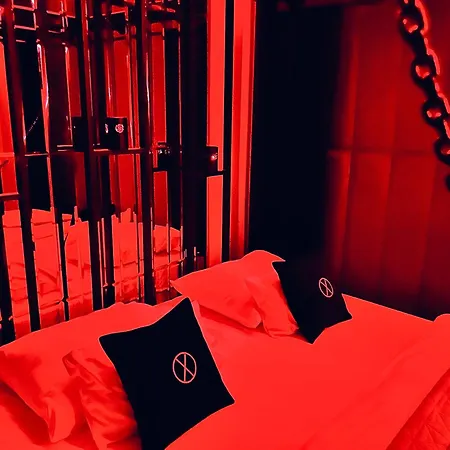Exclusive Bdsm - Adults Only 아파트 *