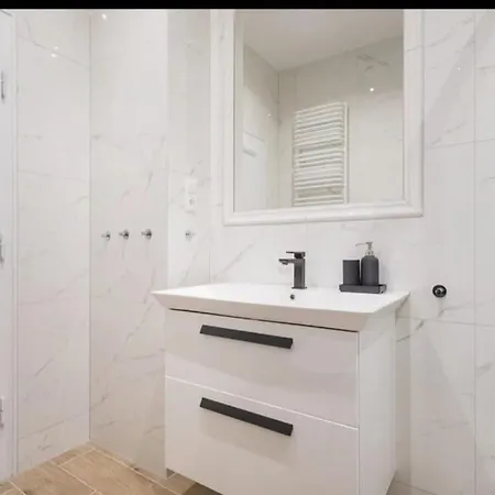 Apartment Malila Premium Cracow Rtm Zbigniewa Dunin Wasowicza#4 *