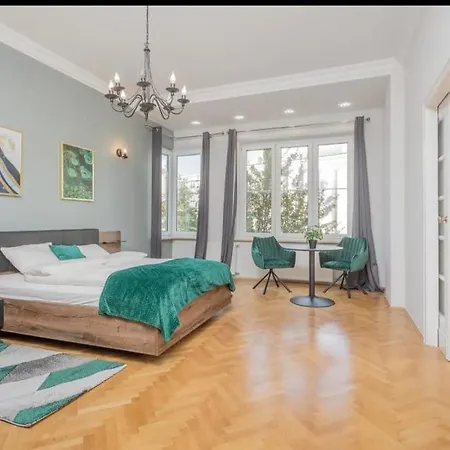 Malila Premium Cracow Rtm Zbigniewa Dunin Wasowicza#4 * Krakow