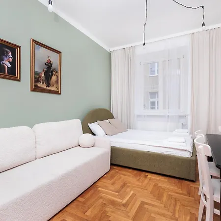 Retro Glamour With A Modern Edge - By Upstairs Apartment *