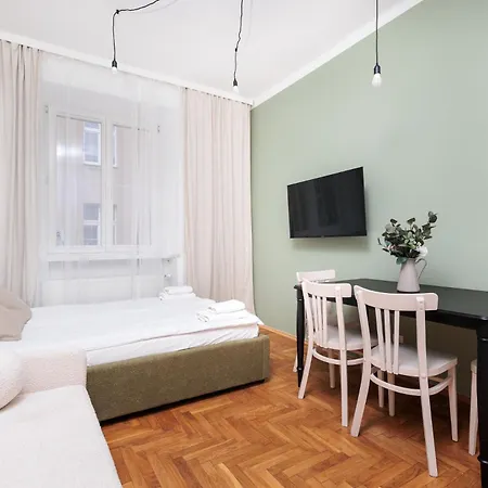 Apartment Retro Glamour With A Modern Edge - By Upstairs Krakow