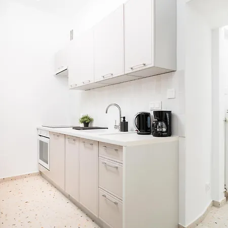 Retro Glamour With A Modern Edge - By Upstairs *
