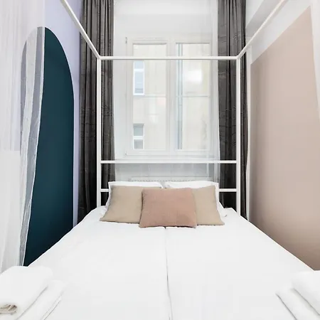 Retro Glamour With A Modern Edge - By Upstairs *