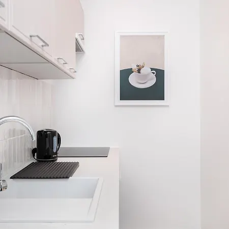 Retro Glamour With A Modern Edge - By Upstairs Apartment Krakow