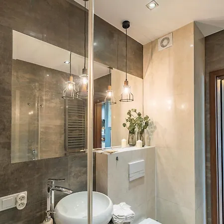 Apartament Cezar - 7th Floor, Balcony, Ac - By Rentujemy *