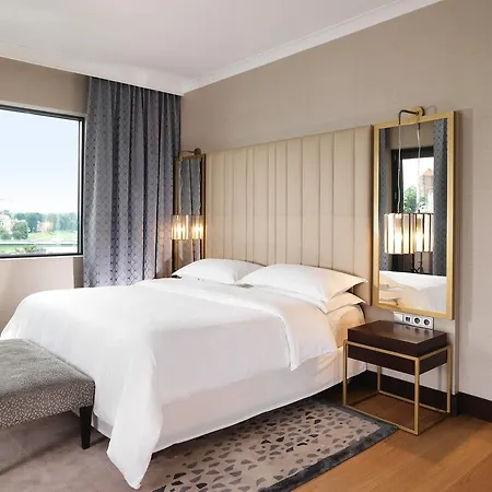 Sheraton Grand