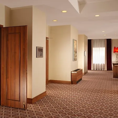 Sheraton Grand 5*