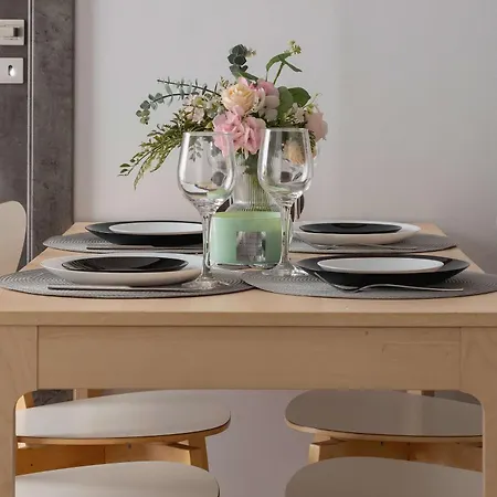 Apartment Elegancki Katowa 11 Praca Zdalna By Renters