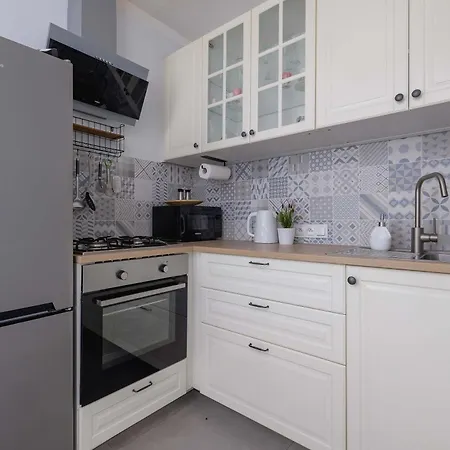 Elegancki Katowa 11 Praca Zdalna By Renters Apartment