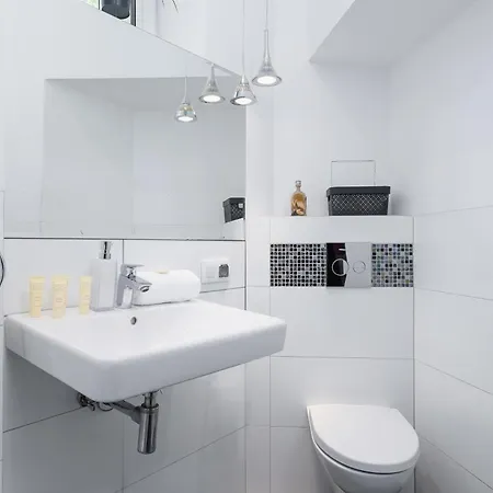 Elegancki Katowa 11 Praca Zdalna By Renters Apartament