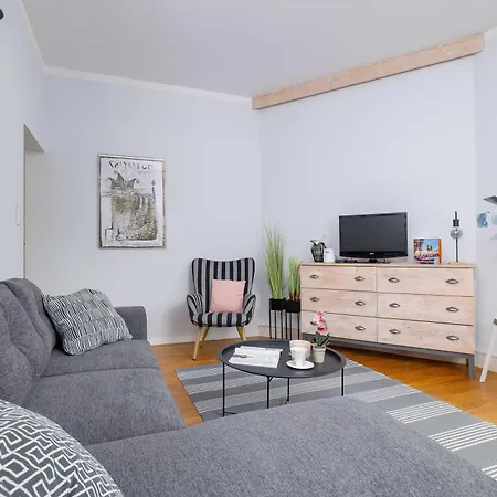 Elegancki Katowa 11 Praca Zdalna By Renters Krakow