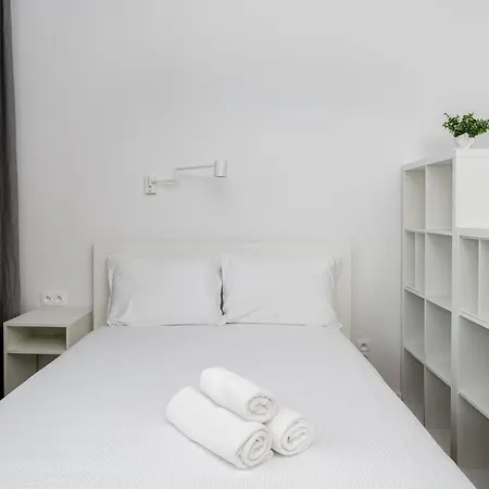 Cracow City Centre Apartment