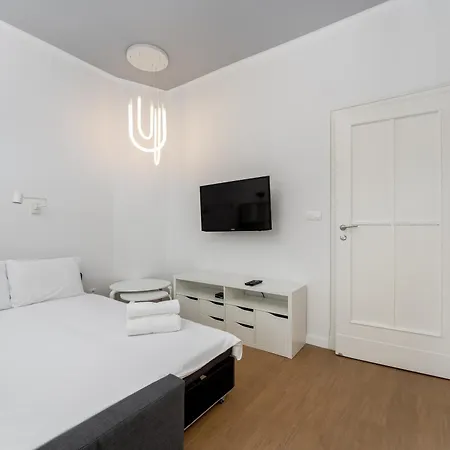 Apartment Cracow City Centre *