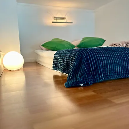 Vintage Senacka 3 Apartment *