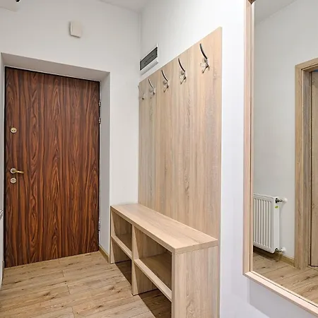 Apartament Urban Nest Wietora 8 *