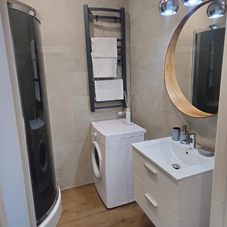Apartment Cozy Orawska 5 *