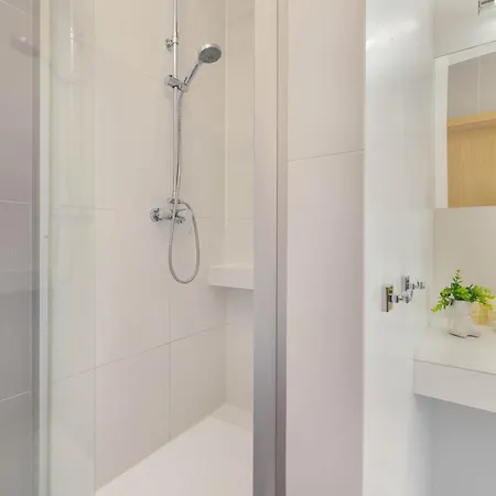 Apartment Grzegorzecka Family With Balcony & Parking Cracow By Renters