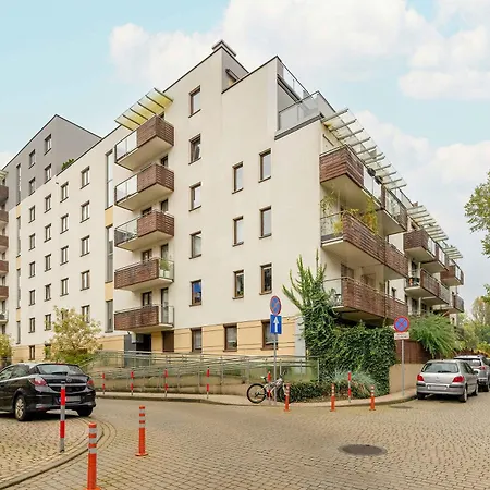 Grzegorzecka Family With Balcony & Parking Cracow By Renters Apartment Krakow