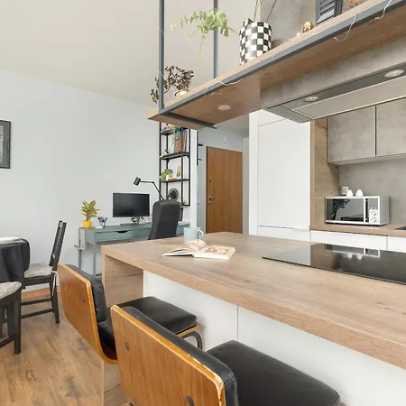 Apartment Zbozowa 2a Nowy Kleparz Cracow By Renters *