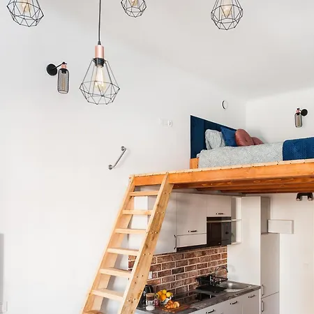 Przy Kladce- Kazimierz Old Town Apartment *