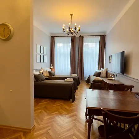 Scharffenberg Main Square Apartment *