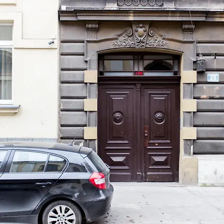 Apartment Tyzenhauz Krowoderska Street