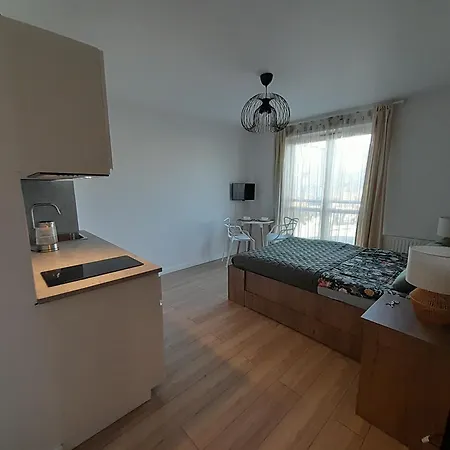 Old Town Premium - Ghetto Heroes Square View Apartment *