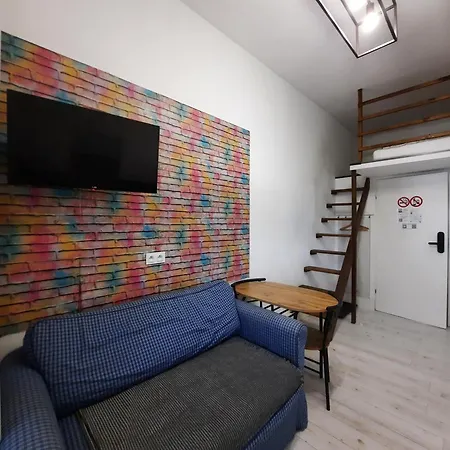 Ostello Lorf Hostel&coffee *