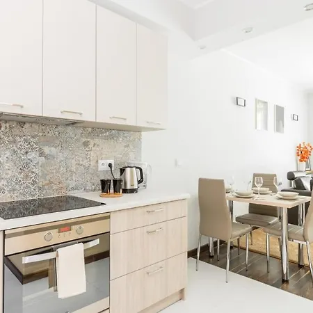 Rentplanet - Angel Plaza Apartament Kraków