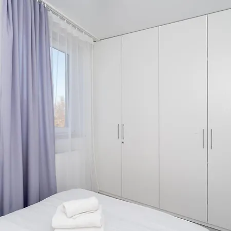 Zlocien Bright Apartment Krakow