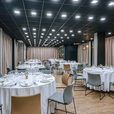 Hyatt Place Hotel 4*