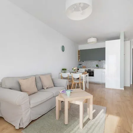 Modern With Parking Near Tauron Arena By Renters *