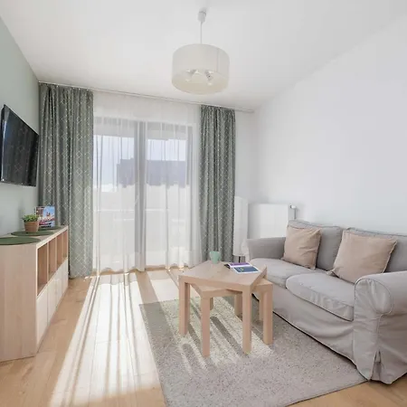 Modern With Parking Near Tauron Arena By Renters Apartment Krakow