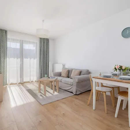 Modern With Parking Near Tauron Arena By Renters Krakow