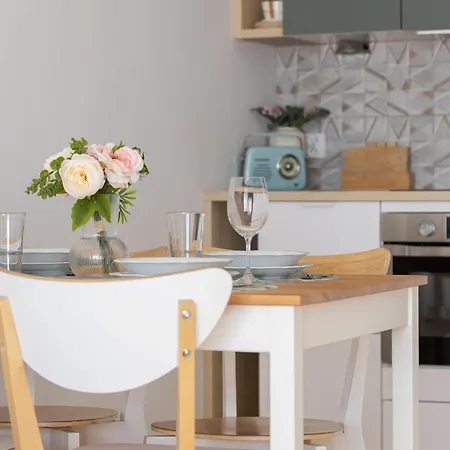Modern With Parking Near Tauron Arena By Renters *