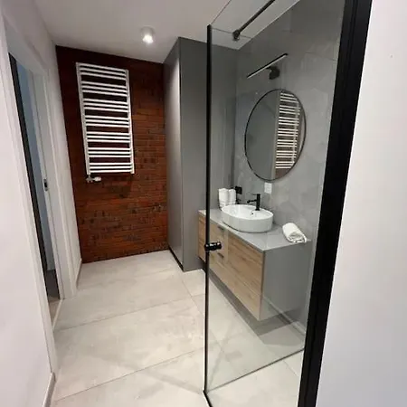 Lwowska 10 Residence, Rodzinny
