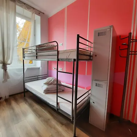Lorf Hostel&apartments Hostel *