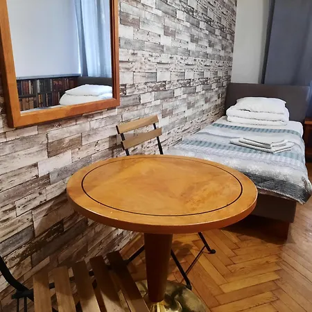 Lorf Hostel&apartments Krakkó