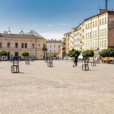 Apartment Old Town Premium - Ghetto Heroes Square View *