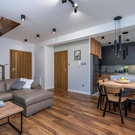 Villa Prestigious With Garden, Garage, And Elegant Krakow